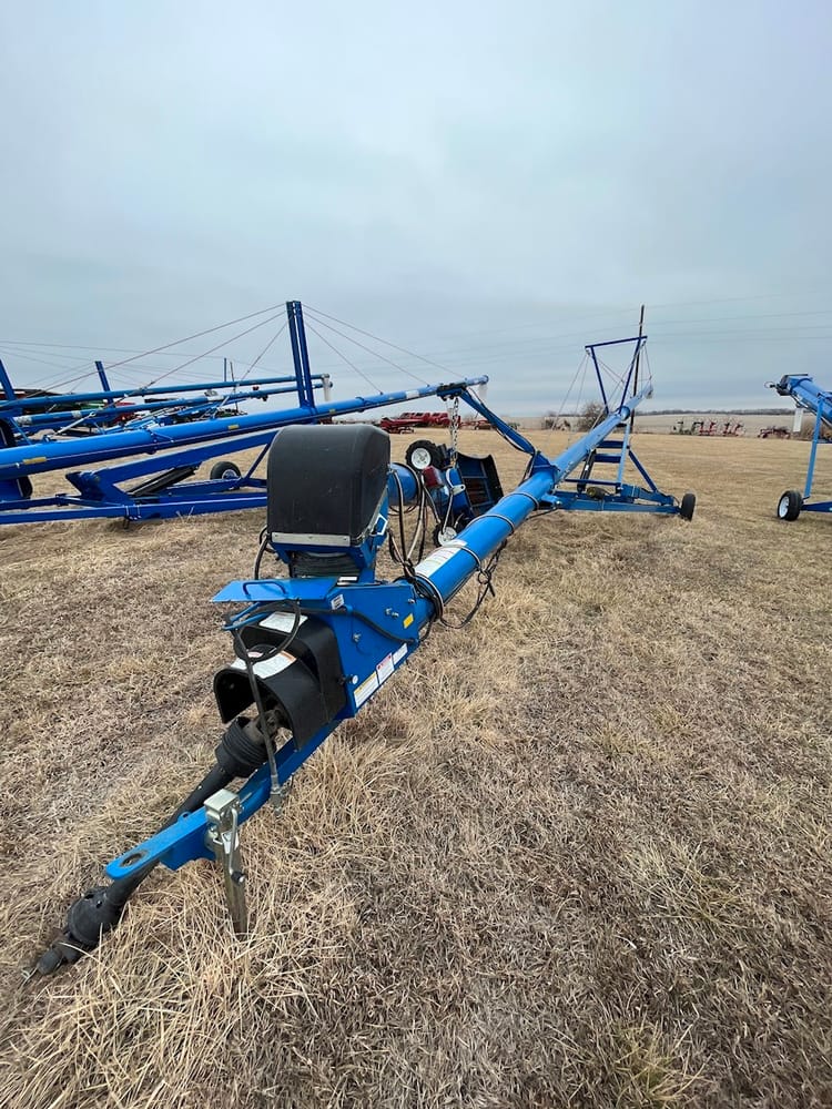 2014 Brandt 1070 Auger