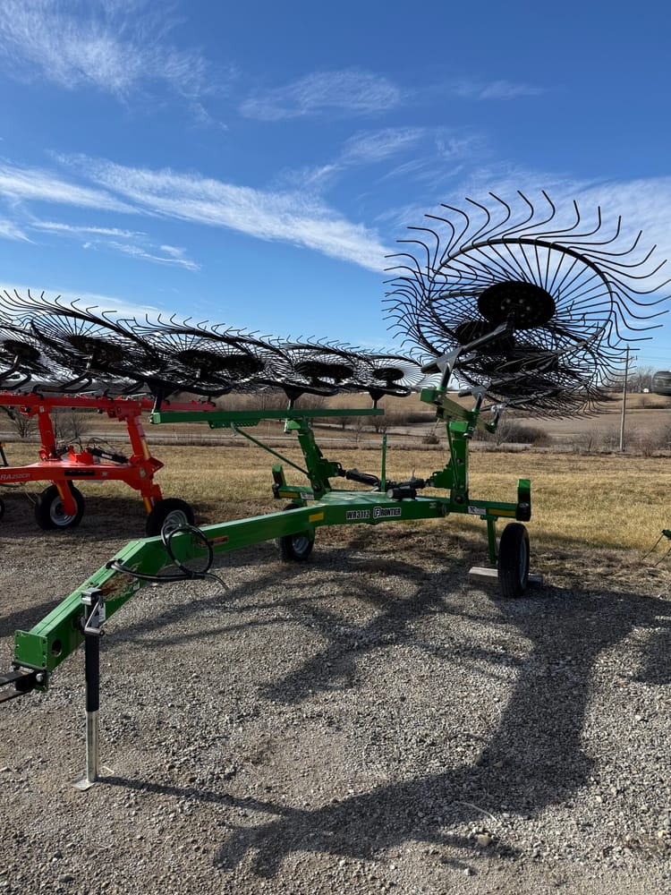 Frontier WR3112 Wheel Rake