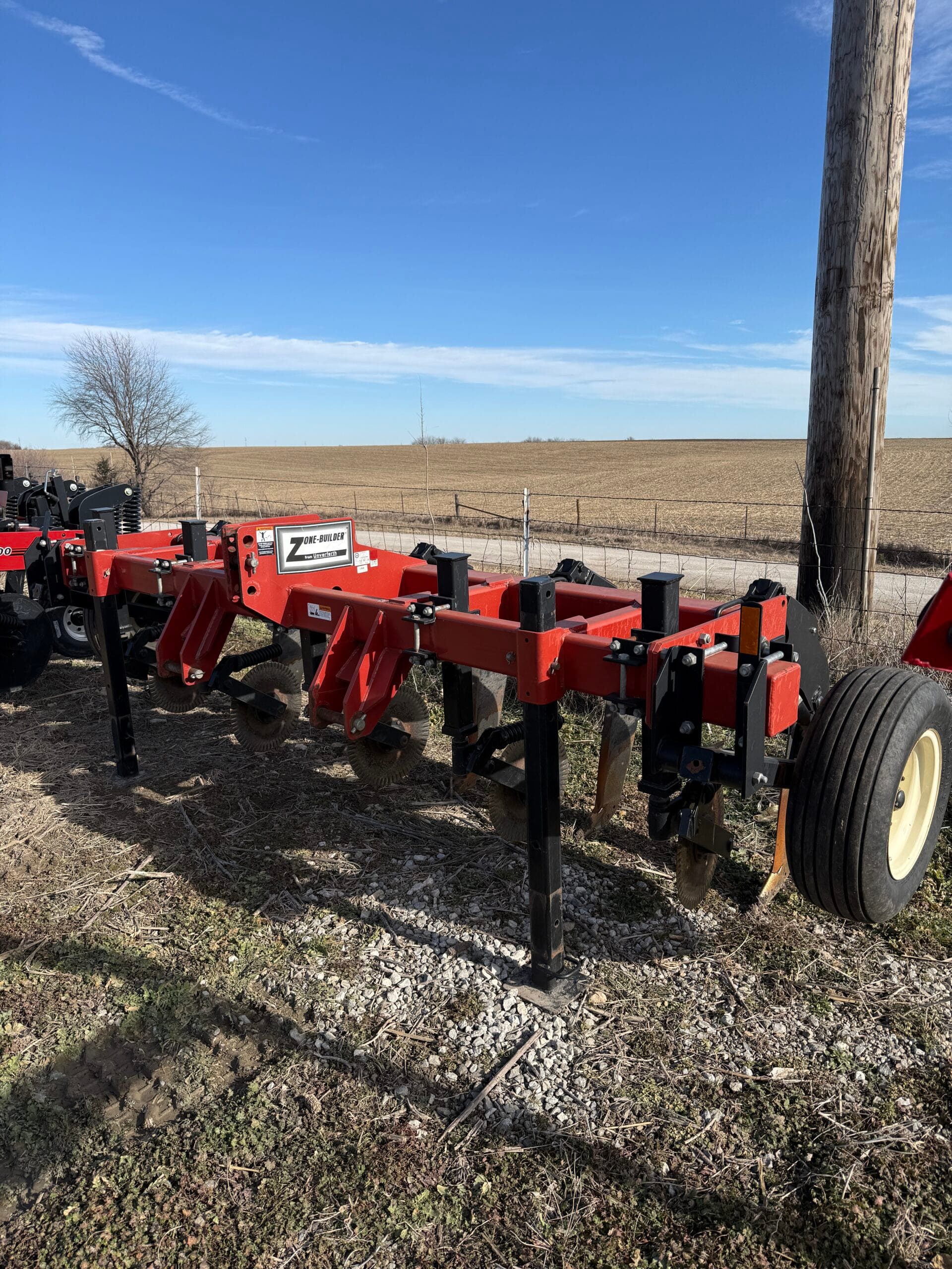 Unverferth Zone Builder 5 Shank Ripper